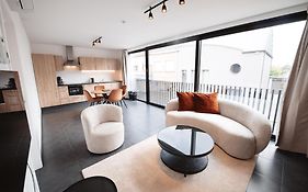 K&Y Suite 1 Brussels Airport 500M!